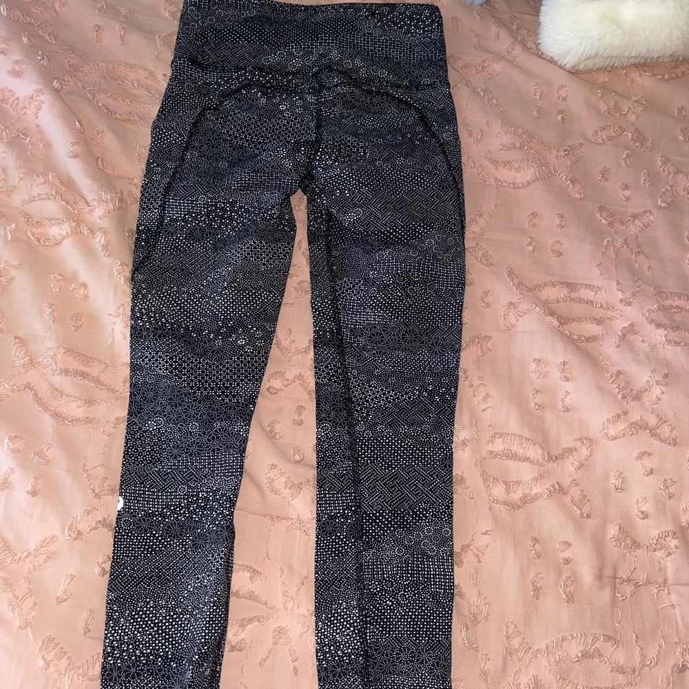 LULULEMON FAST&FREE TIGHT SIZE 4